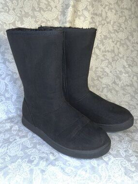 Great condition! Girl's black  shearling style winter boots - Cat & Jack